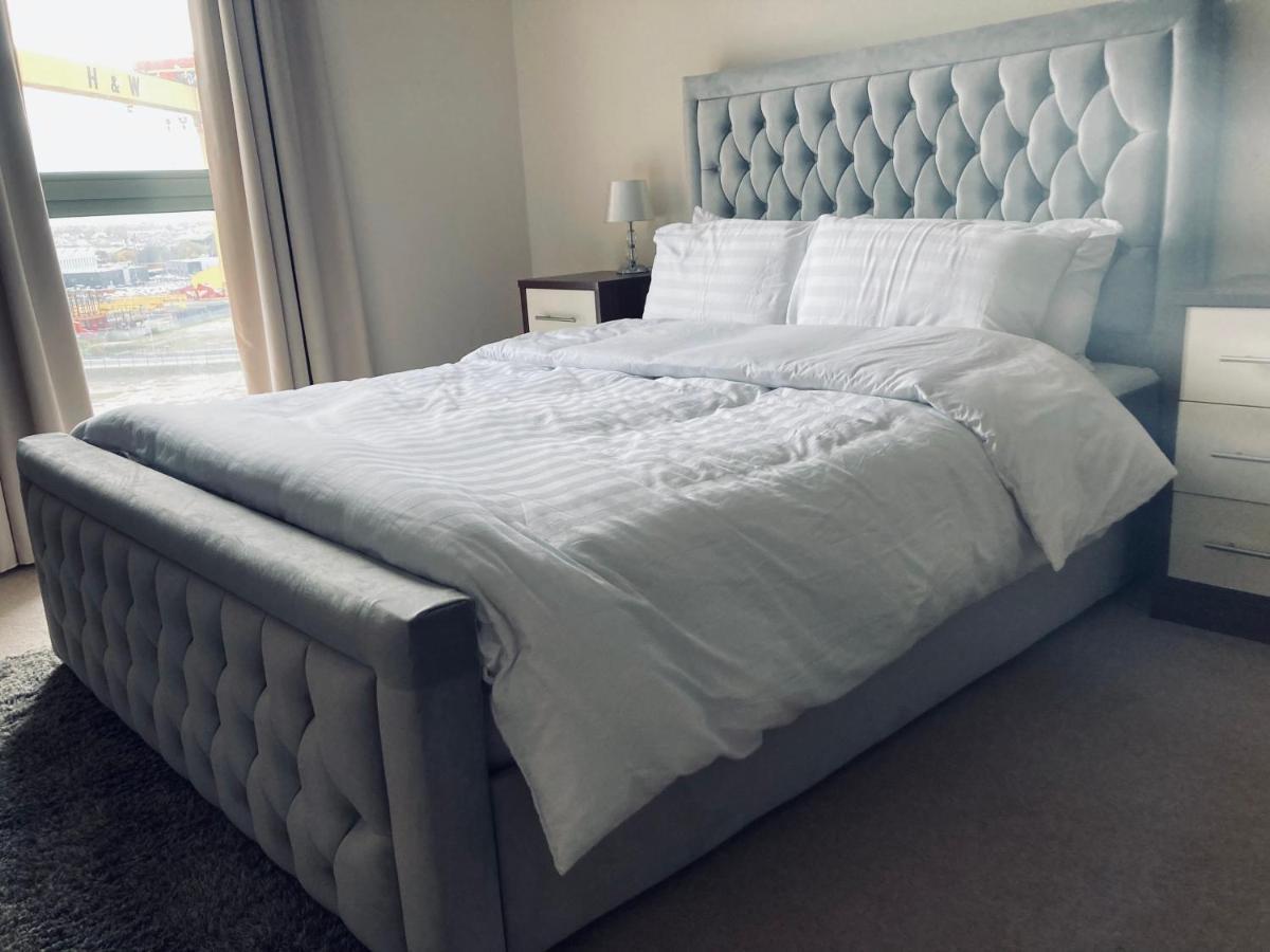 Stylish And Smart Two Double Bedroom Apartment Belfast Eksteriør billede
